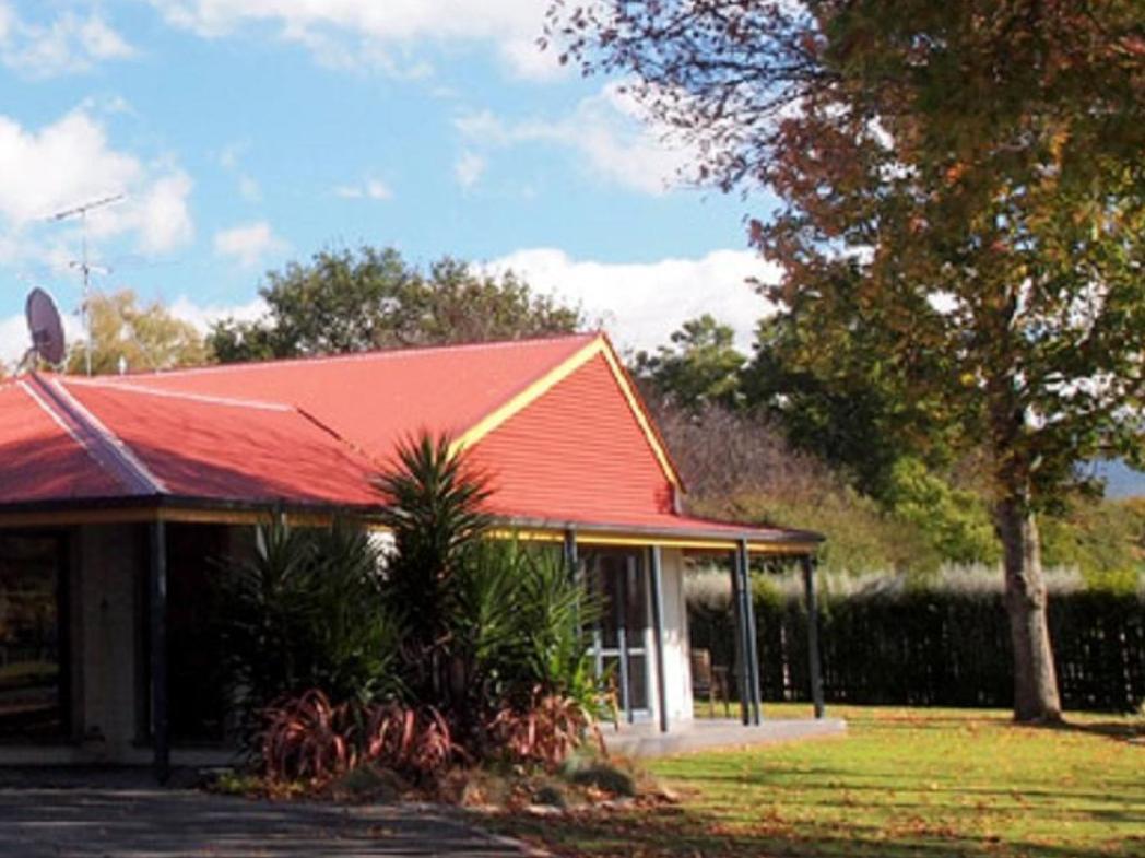 Asure Oak Estate Motor Motel Greytown